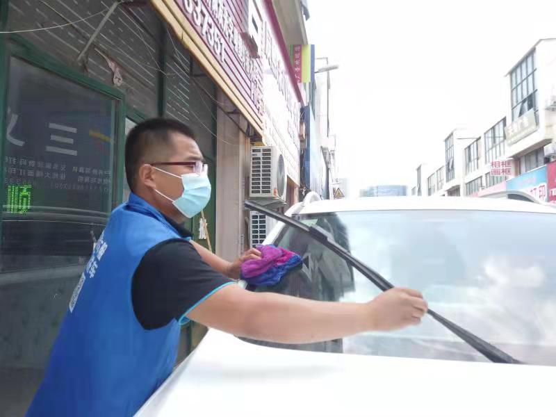 上门洗车一天能洗多少辆车？(上门洗车一般多少钱)